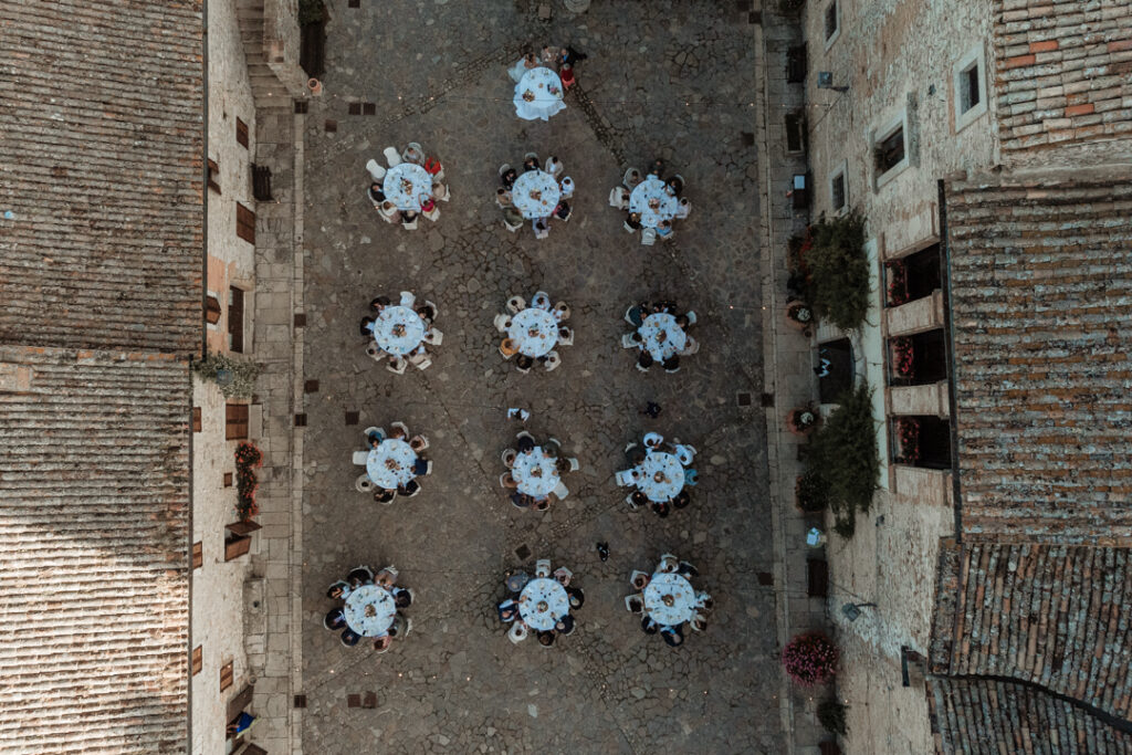 wedding at castello di titignano - wedding in umbria - destination wedding in umbria - wedding photographer in umbria - matrimonio in umbria - fotografo matrimonio in umbria